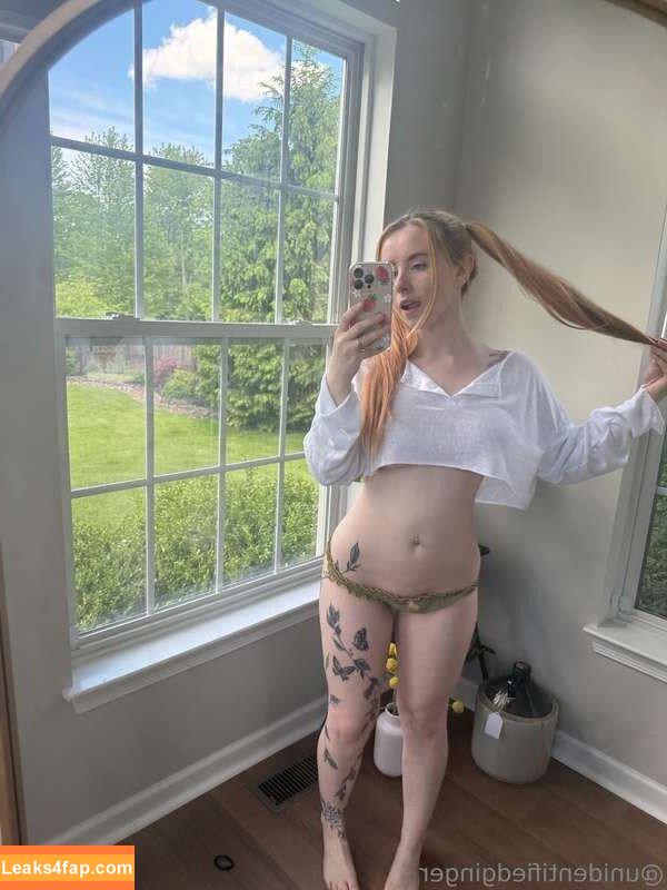 Gemma / afreckledgirl / gemstar / squirtabl3 leaked photo photo #0038