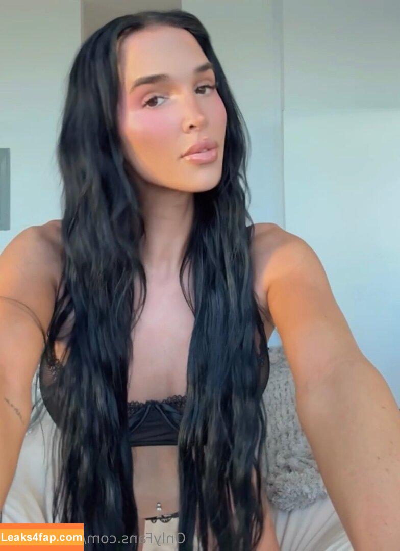 gibneylilah / whoislilahgibney leaked photo photo #0031