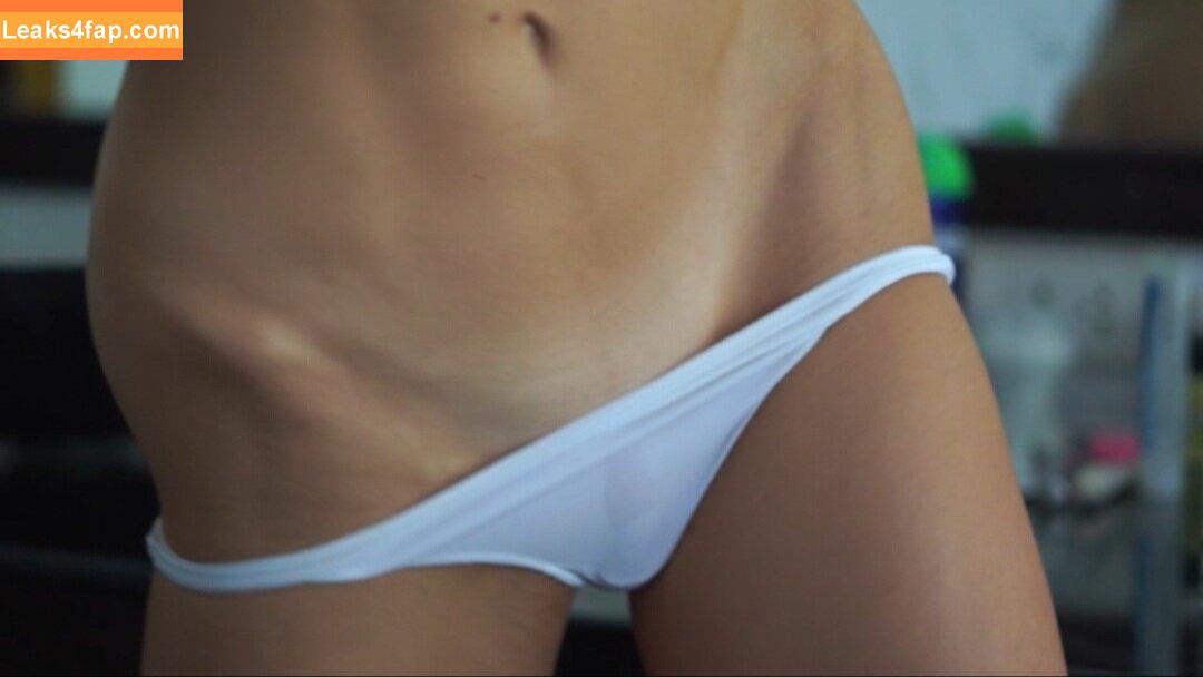 Gingery shoot /  leaked photo photo #0063