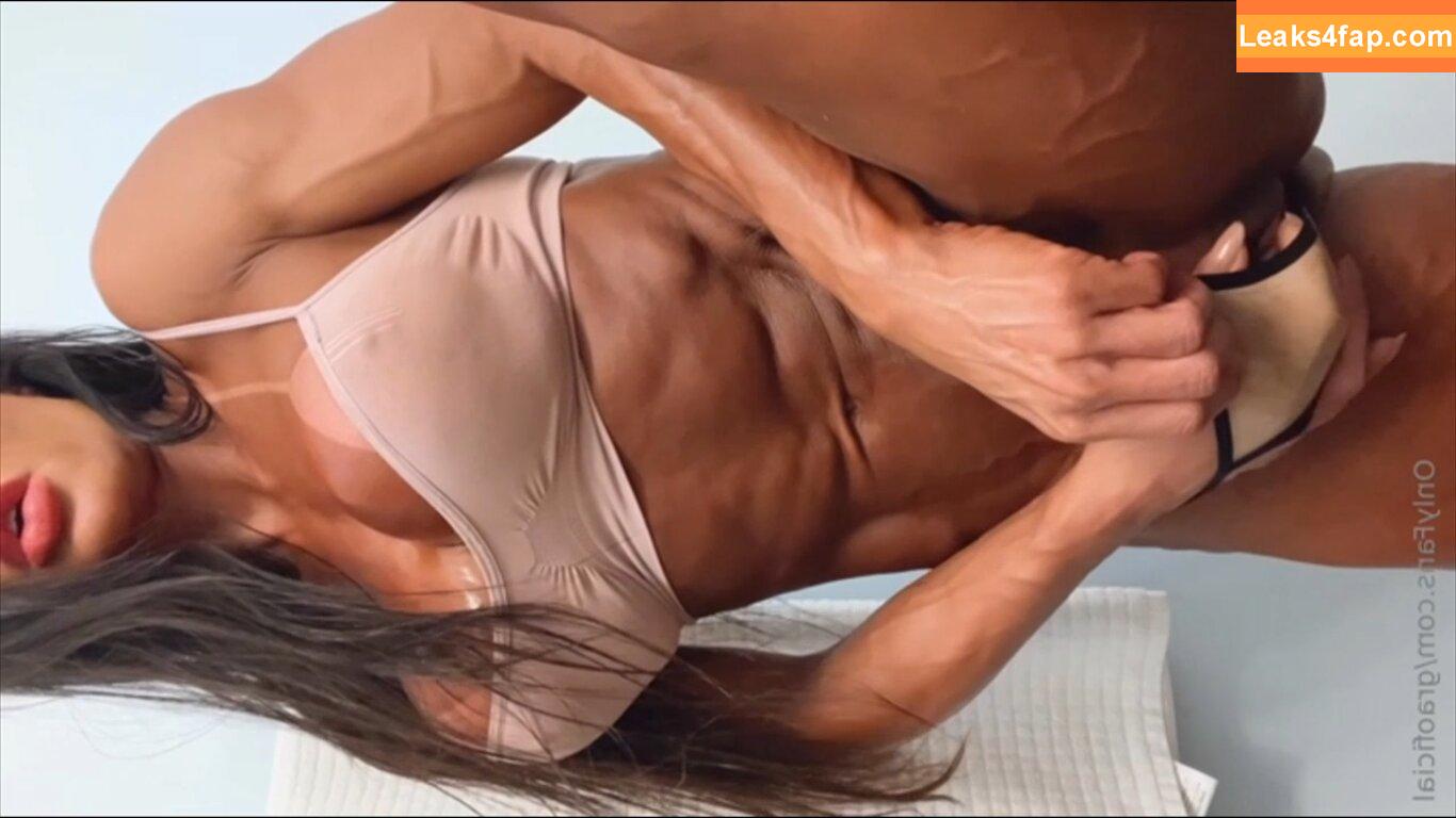 Gracyanne Barbosa / graoficial leaked photo photo #0017