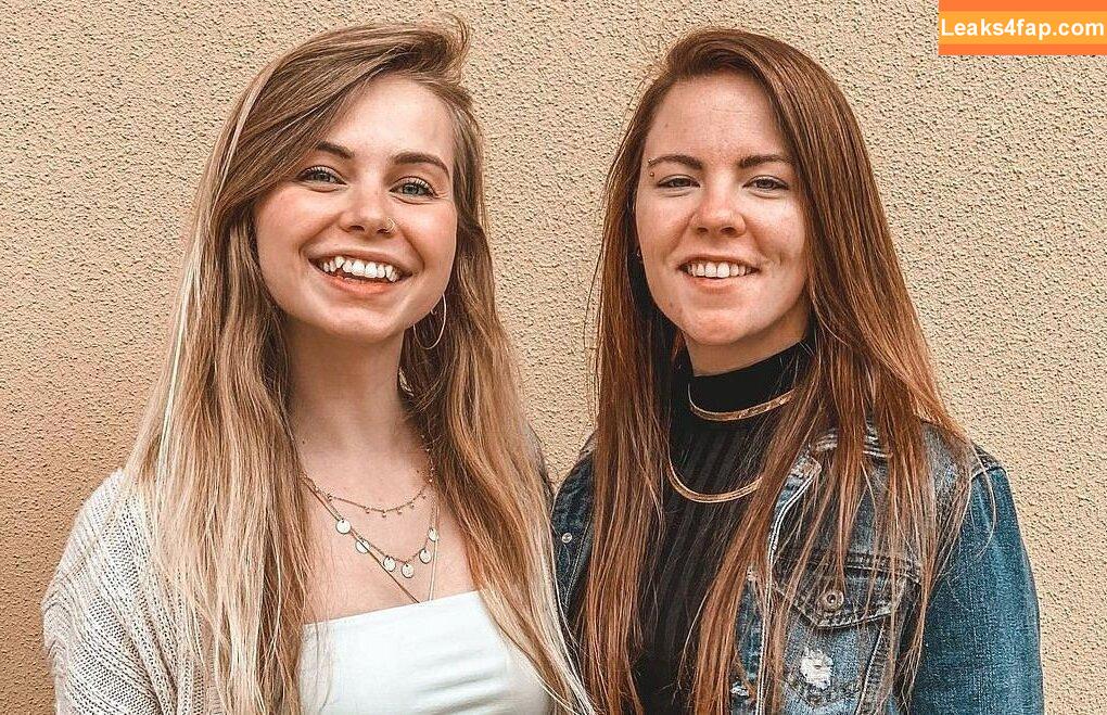 Hailee And Kendra /  leaked photo photo #0007