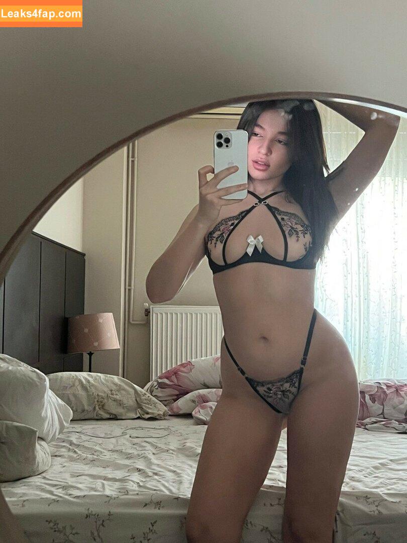 HelenaLive / HelenaLive96 leaked photo photo #0336