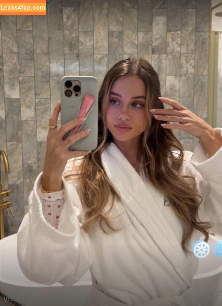Hiley Gr1ce / hailey / haileygrace_ leaked photo photo #0003