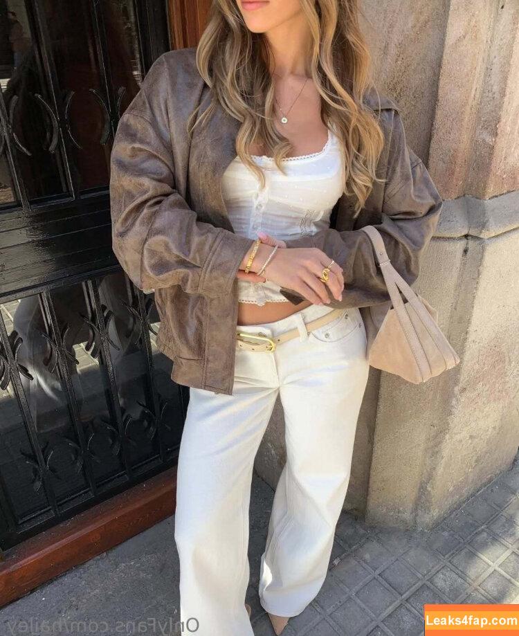 Hiley Gr1ce / hailey / haileygrace_ leaked photo photo #0021