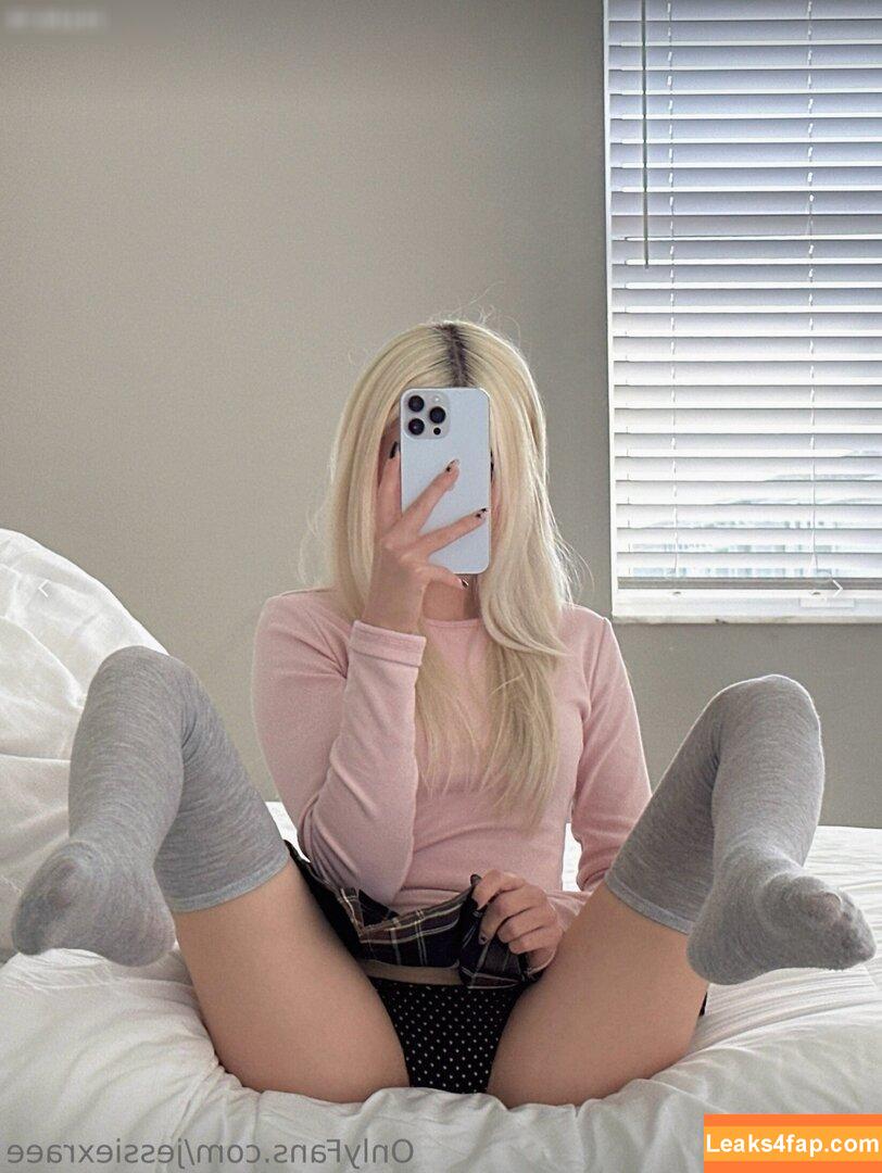 jessiexraee /  leaked photo photo #0136