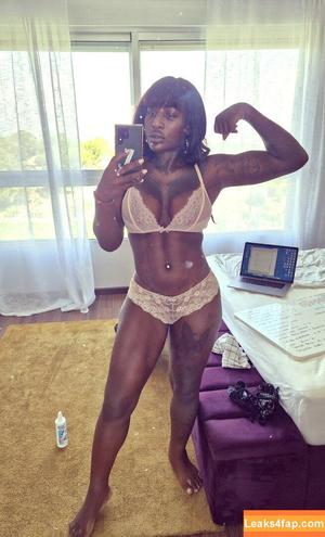 Josy Black photo #0086