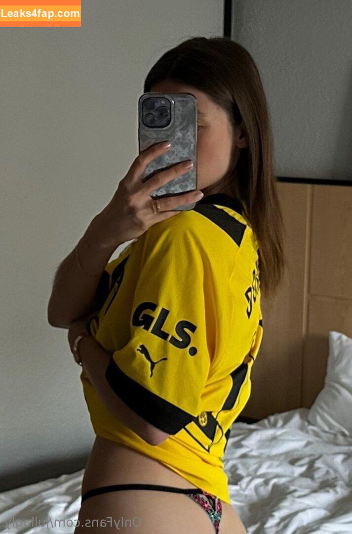 juliagly /  leaked photo photo #0001
