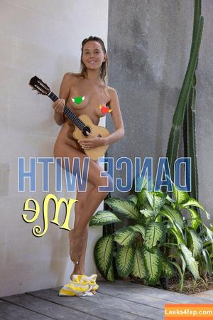 Katya Clover photo #2700
