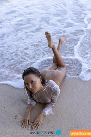 Katya Clover photo #2970