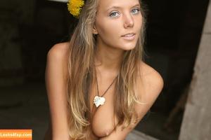 Katya Clover photo #3622
