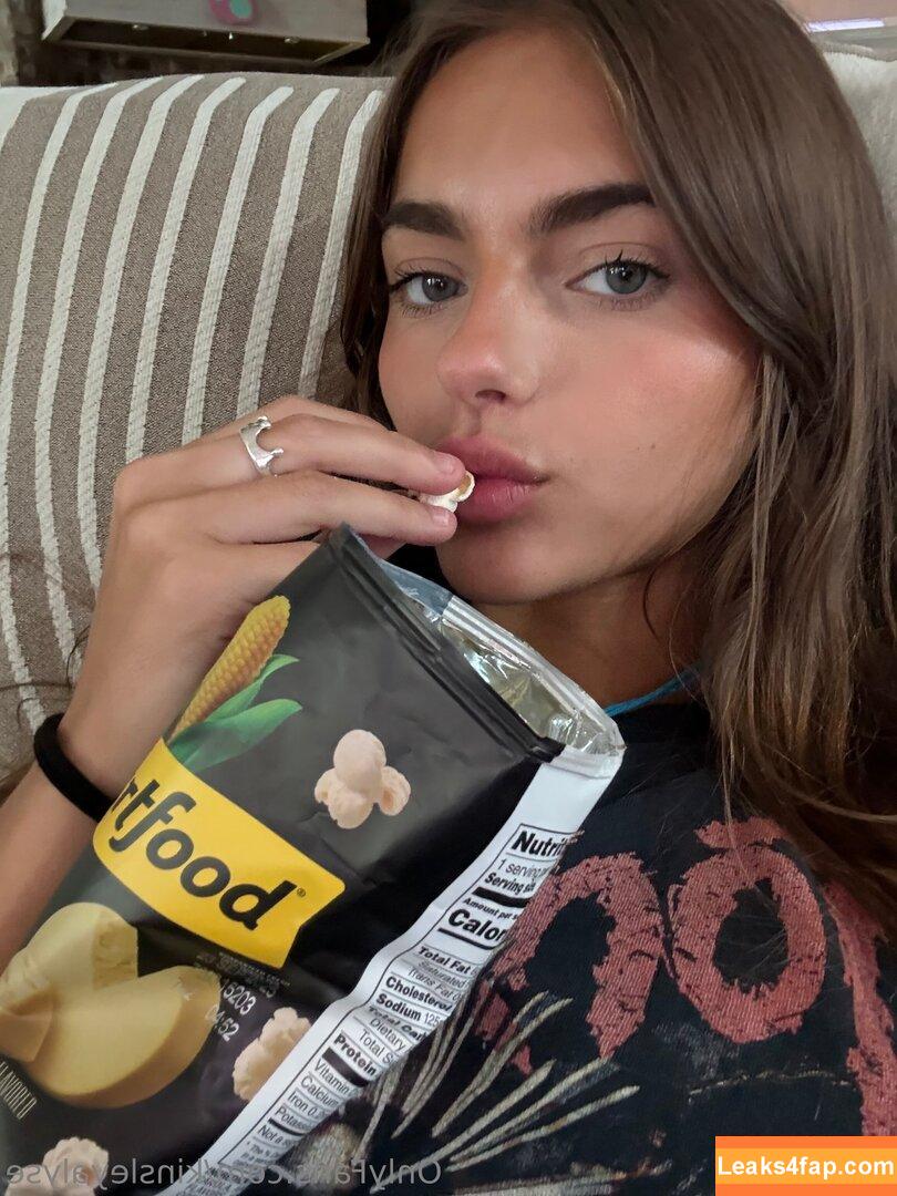kinsleyalyse / thekinsleywyatt leaked photo photo #0024