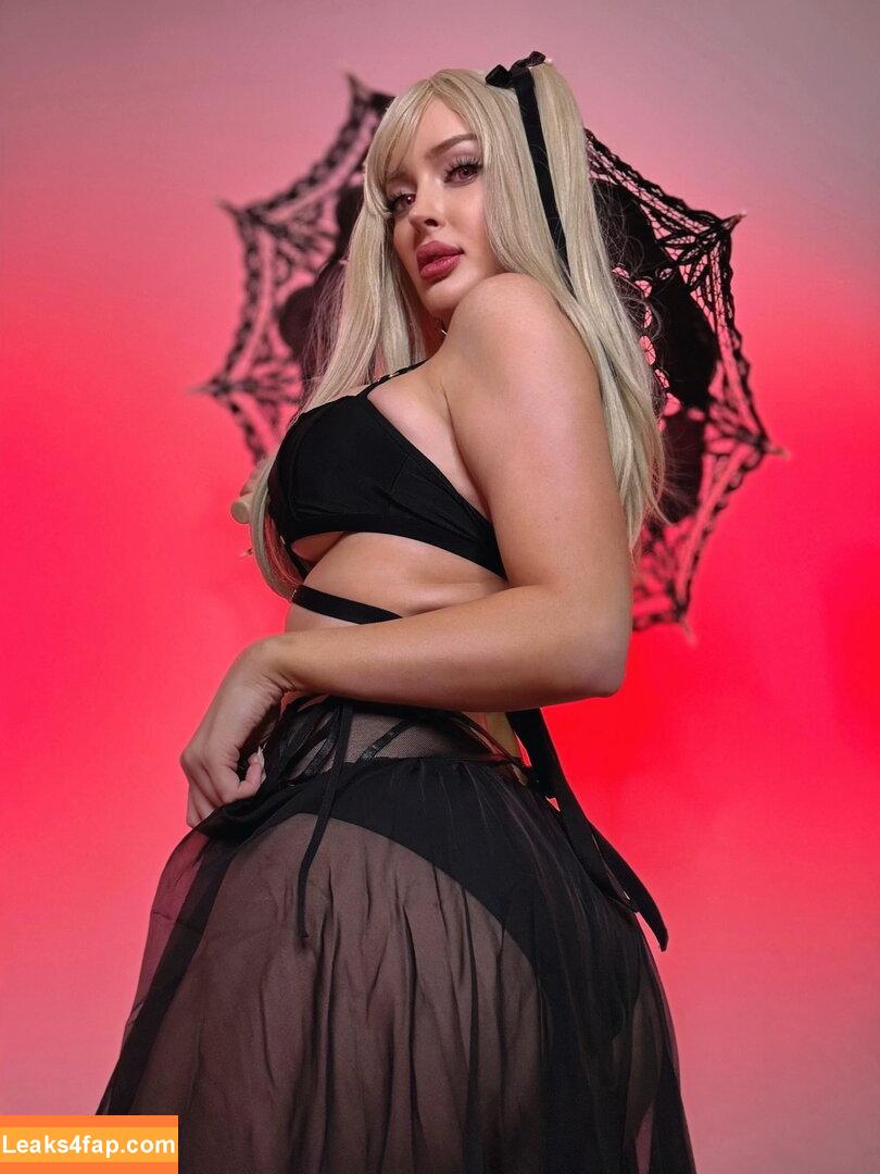 kristenlanaefree / kristenlanaeirl leaked photo photo #0031
