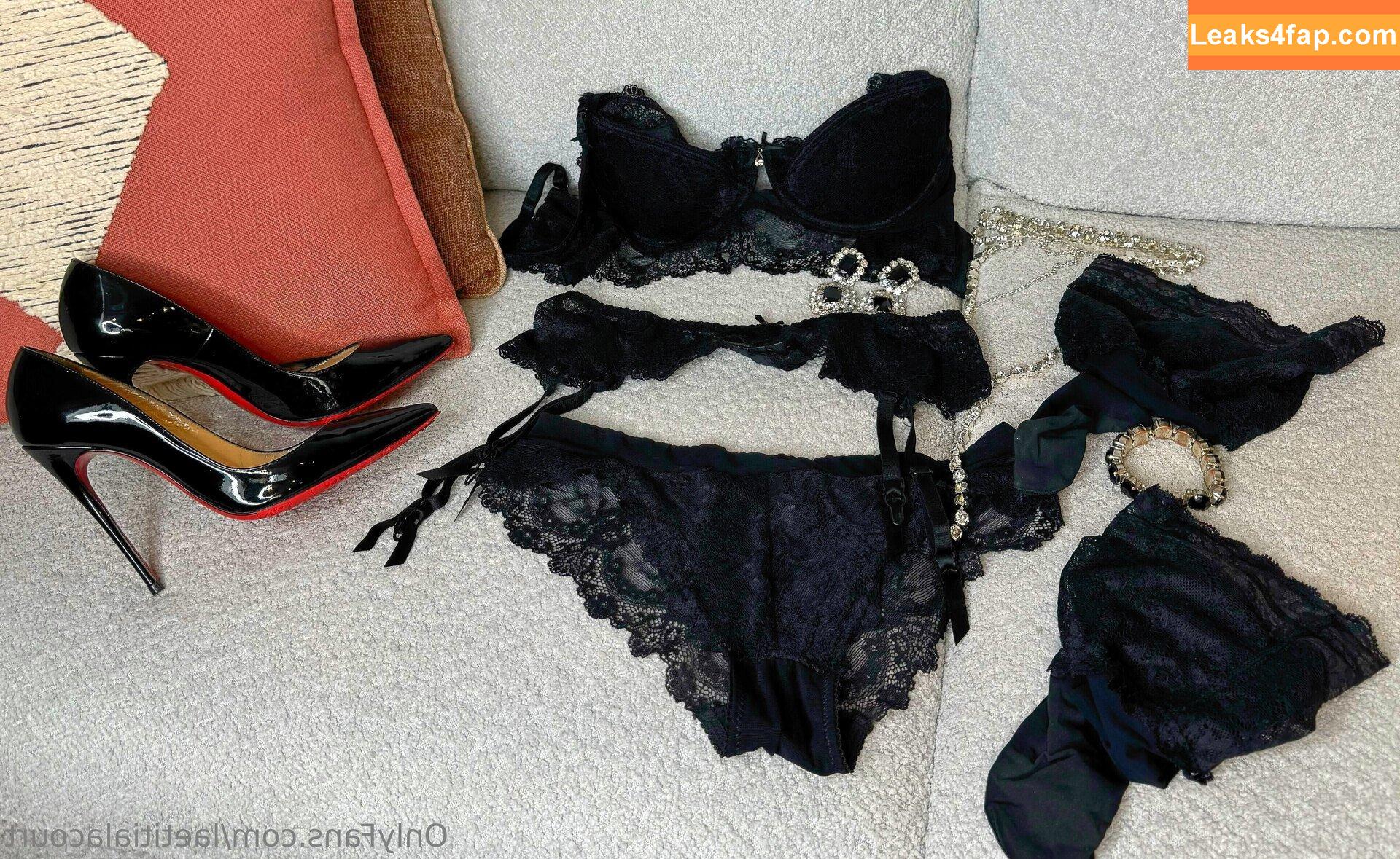 laetitialacourt / lacourt_laetitia leaked photo photo #0003