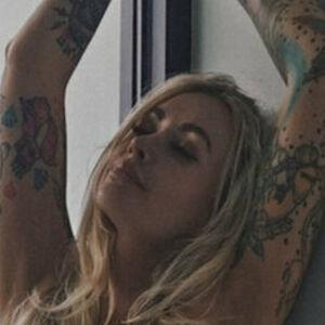 lauralux photo #0026