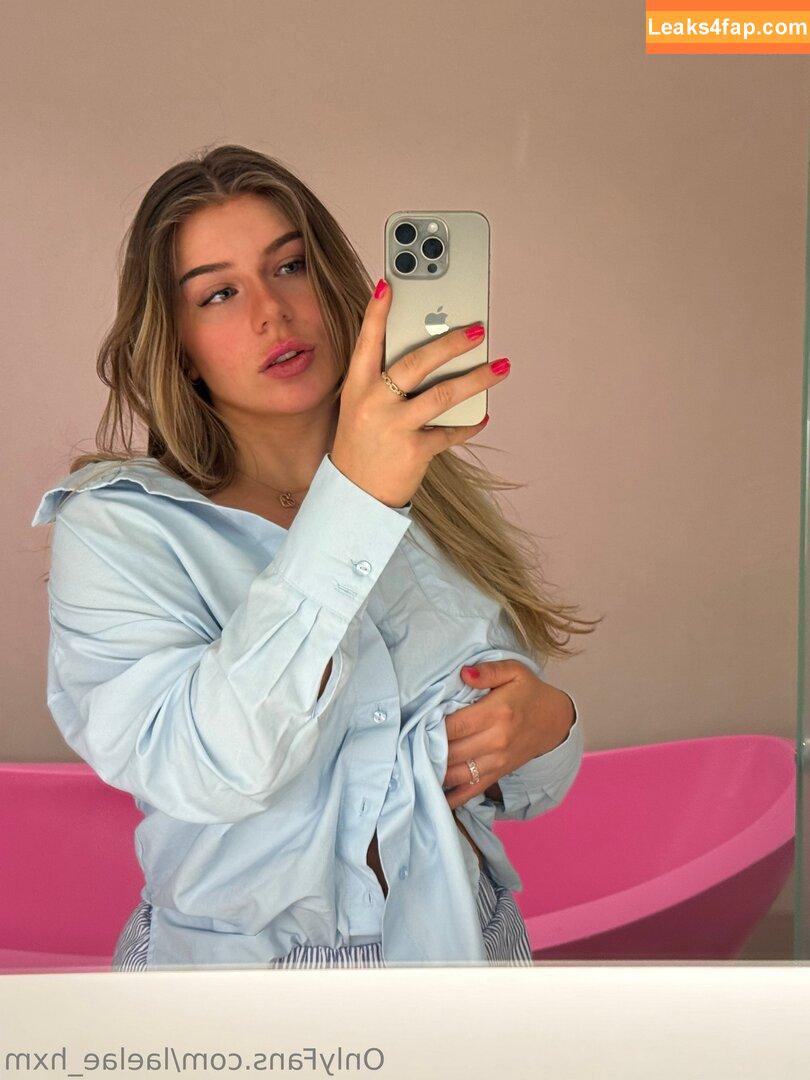 leahxm / lea_hxm leaked photo photo #0005