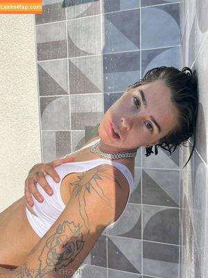 Lexiepeterss photo #0003
