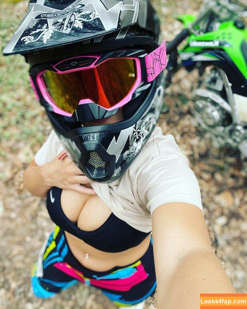 lexilynn01 / lexilynn01_ / theofficiallexilynn leaked photo photo #0024