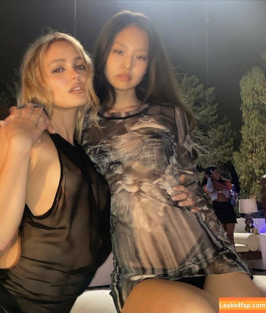 Lily-Rose Depp / Lily Rose Depp / lilyrose_depp / lilyrosemeldepp leaked photo photo #0011
