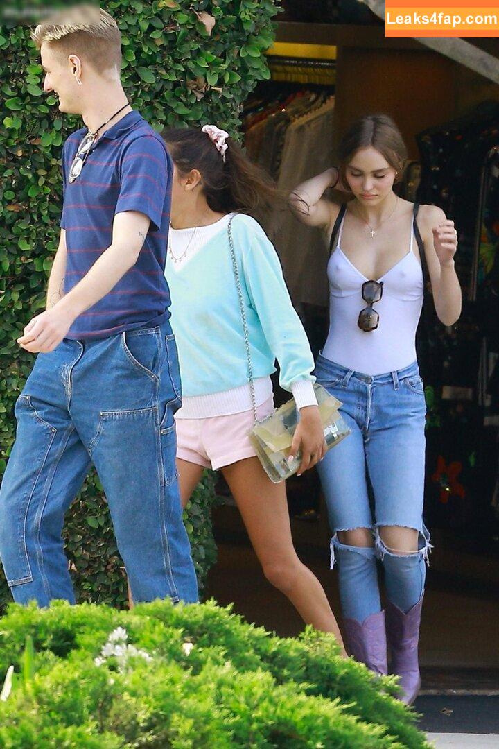 Lily-Rose Depp / Lily Rose Depp / lilyrose_depp / lilyrosemeldepp leaked photo photo #0033