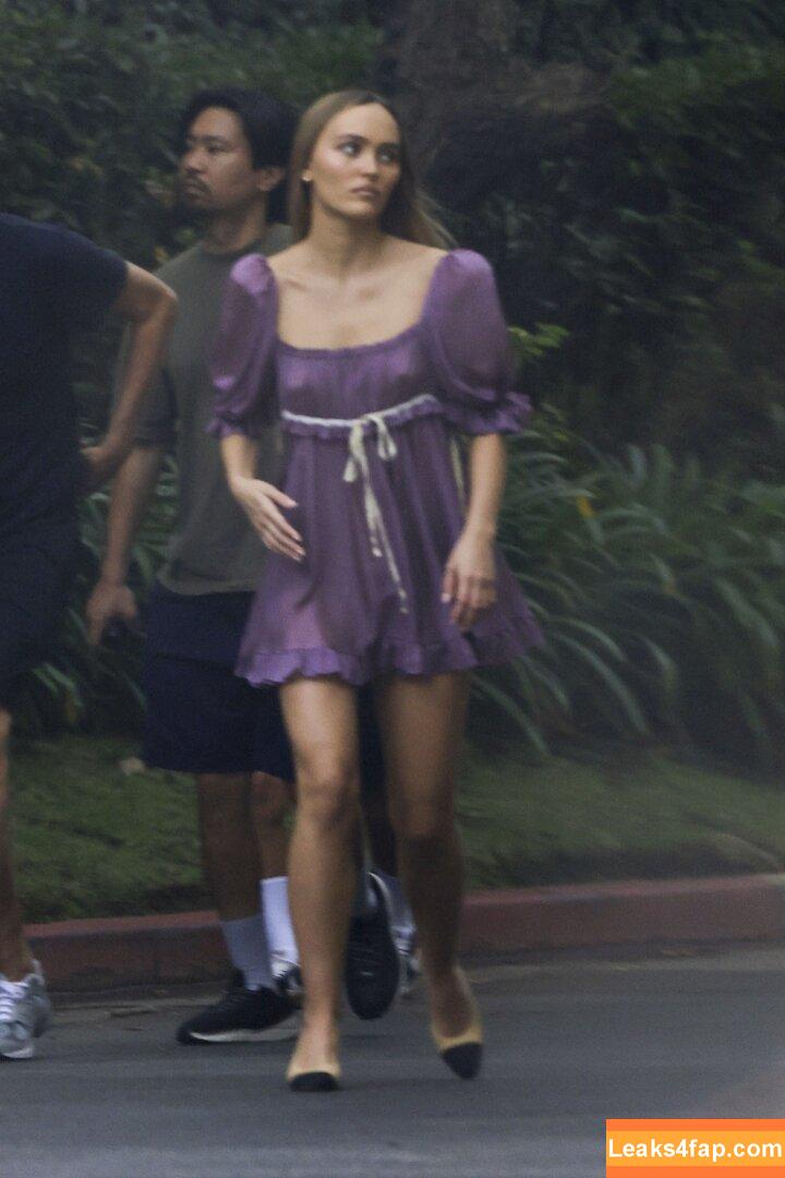 Lily-Rose Depp / Lily Rose Depp / lilyrose_depp / lilyrosemeldepp leaked photo photo #0121