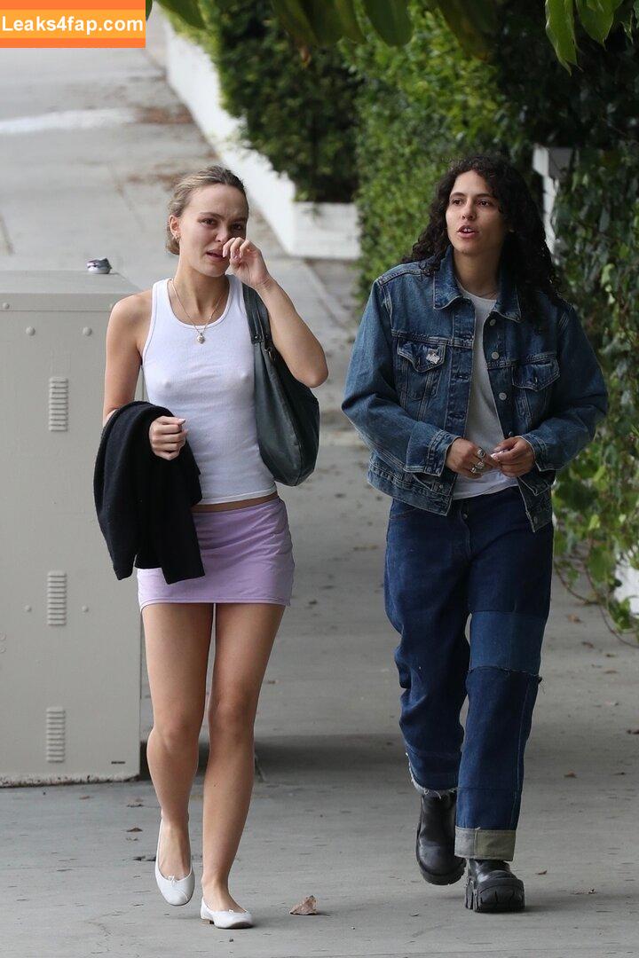 Lily-Rose Depp / Lily Rose Depp / lilyrose_depp / lilyrosemeldepp leaked photo photo #0190