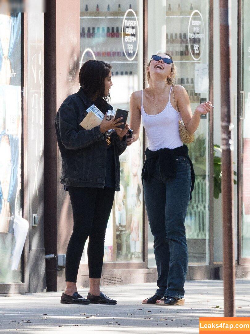 Lily-Rose Depp / Lily Rose Depp / lilyrose_depp / lilyrosemeldepp leaked photo photo #0300