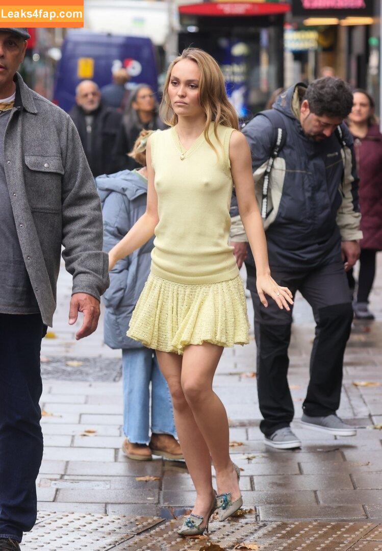 Lily-Rose Depp / Lily Rose Depp / lilyrose_depp / lilyrosemeldepp leaked photo photo #0373