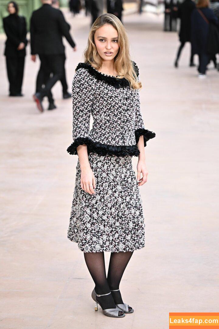 Lily-Rose Depp / Lily Rose Depp / lilyrose_depp / lilyrosemeldepp leaked photo photo #0399