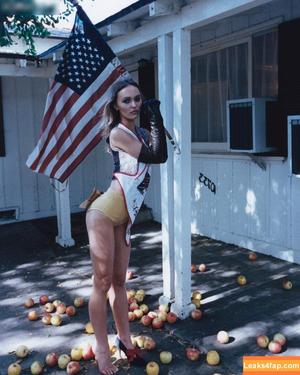 Lily-Rose Depp photo #0050