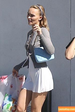 Lily-Rose Depp photo #0086