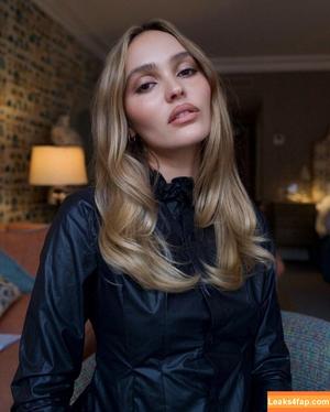 Lily-Rose Depp photo #0098