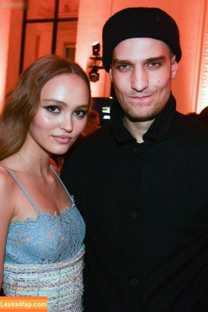 Lily-Rose Depp photo #0222