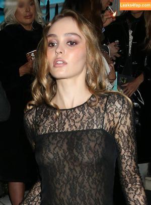 Lily-Rose Depp photo #0250