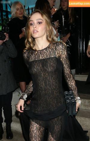 Lily-Rose Depp photo #0254