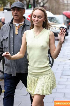 Lily-Rose Depp photo #0275