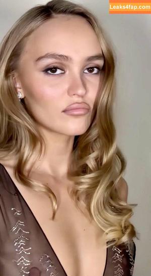 Lily-Rose Depp photo #0358