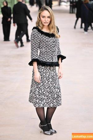 Lily-Rose Depp photo #0399