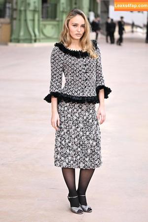 Lily-Rose Depp photo #0400