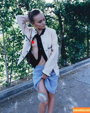 Lily-Rose Depp photo #0411