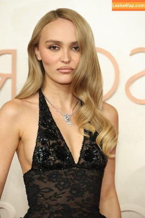Lily-Rose Depp photo #0421