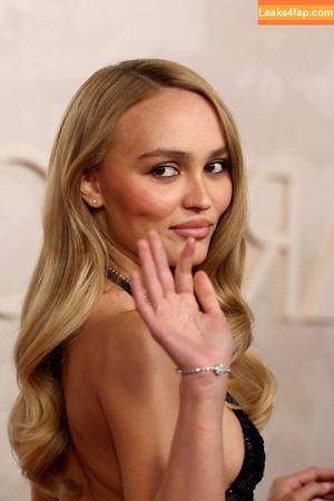 Lily-Rose Depp photo #0427