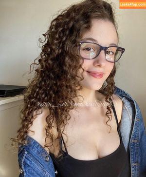 Love Lilah photo #0089