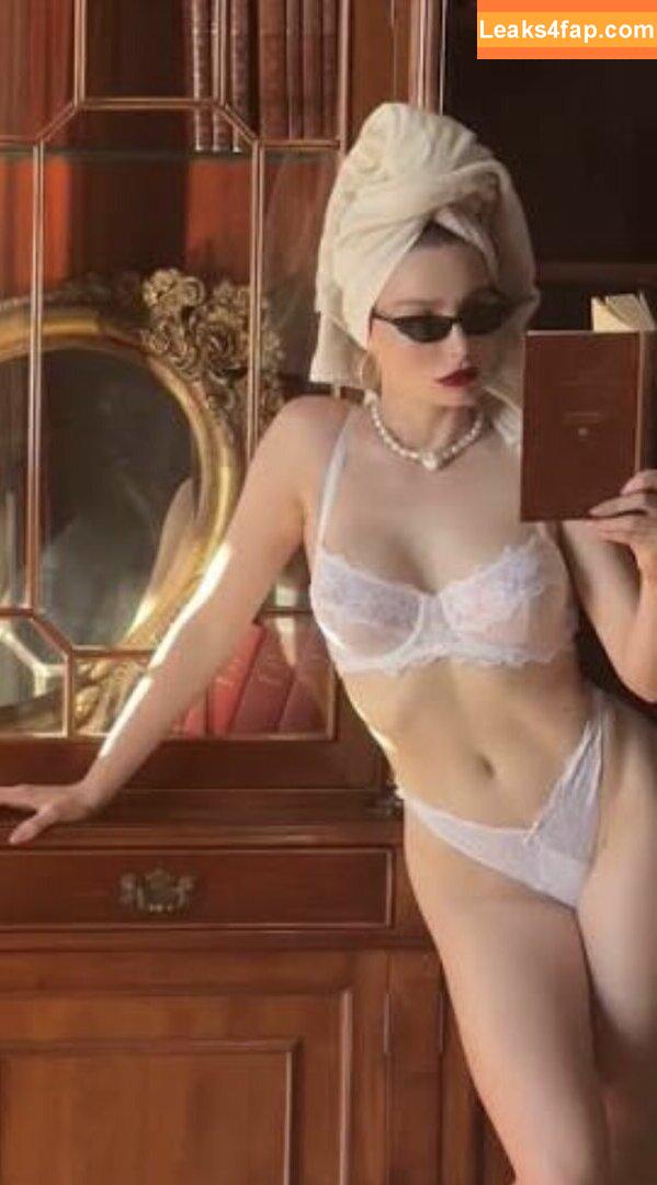 Luca Jaro / lucajaro слитое фото фото #0023