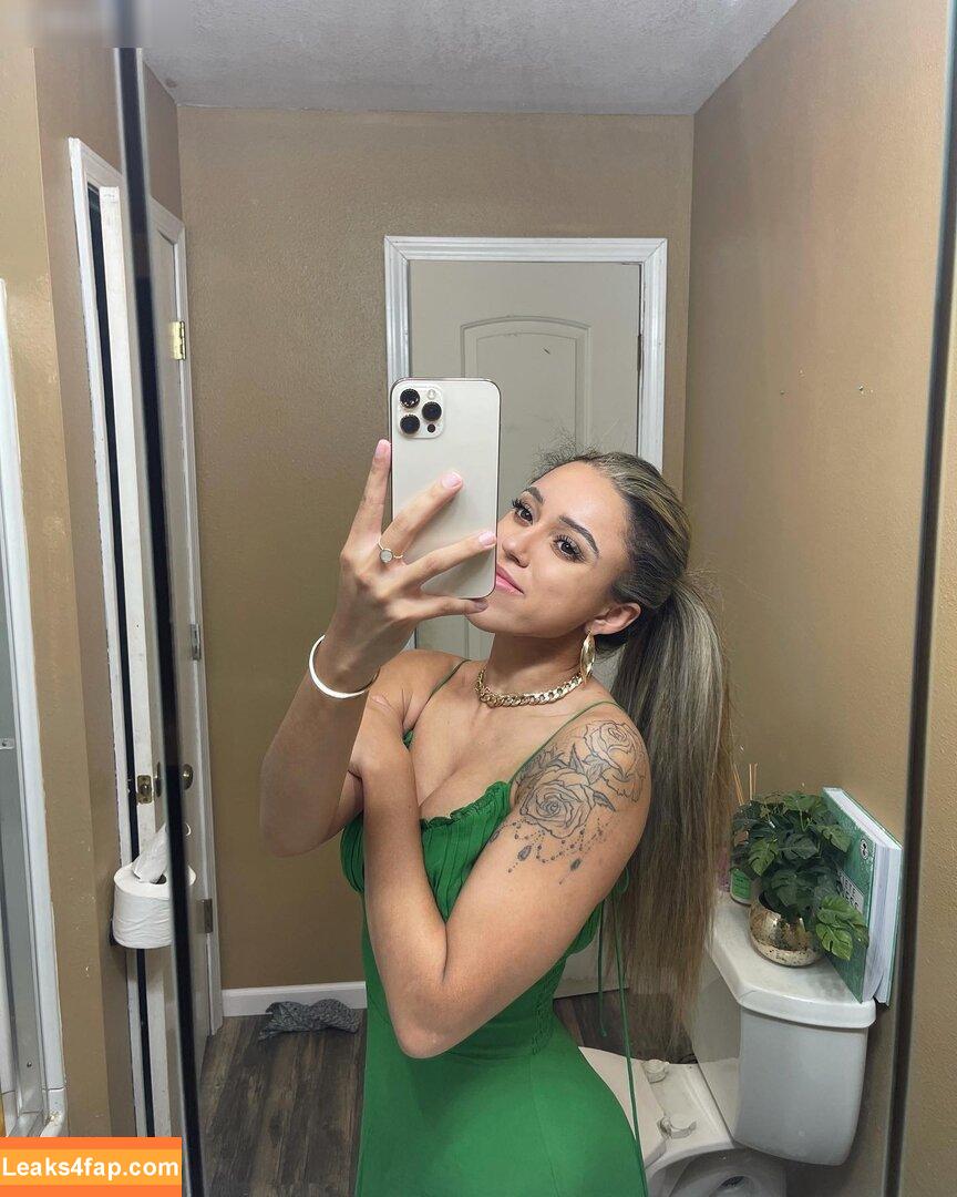 Macaiyla / biancasotelo14 leaked photo photo #0112