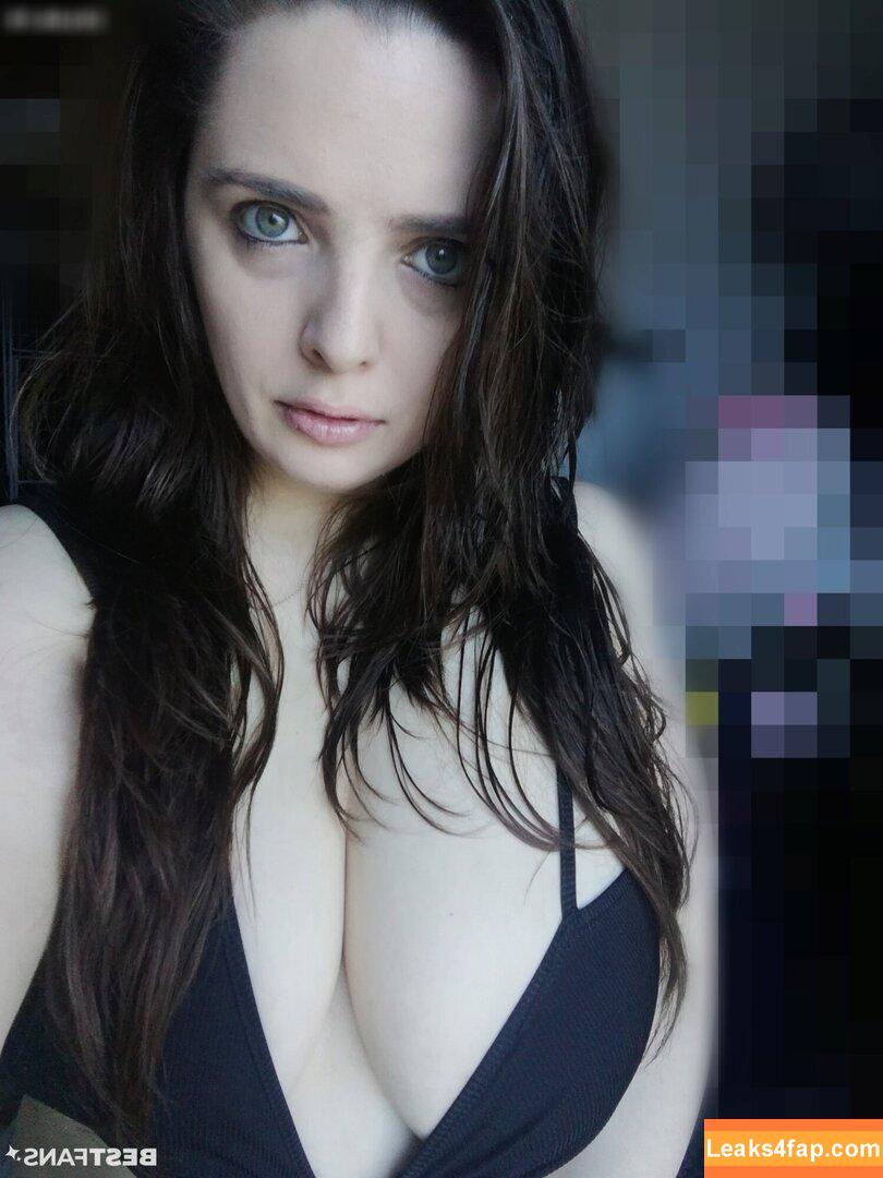 Marie Caroline Amelia /  leaked photo photo #0023