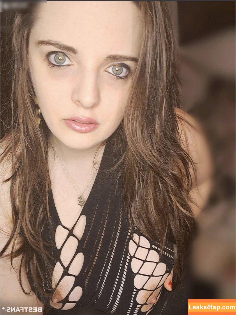 Marie Caroline Amelia /  leaked photo photo #0025