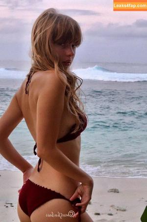 Masha Bwi photo #0010