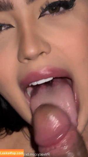 MC Mirella photo #0004