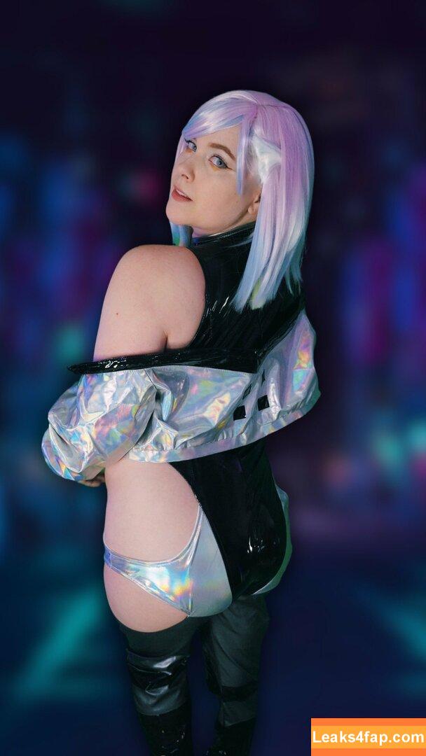 MegMage / MeghanMage / meganbartonhanson / meghan.mage leaked photo photo #0001