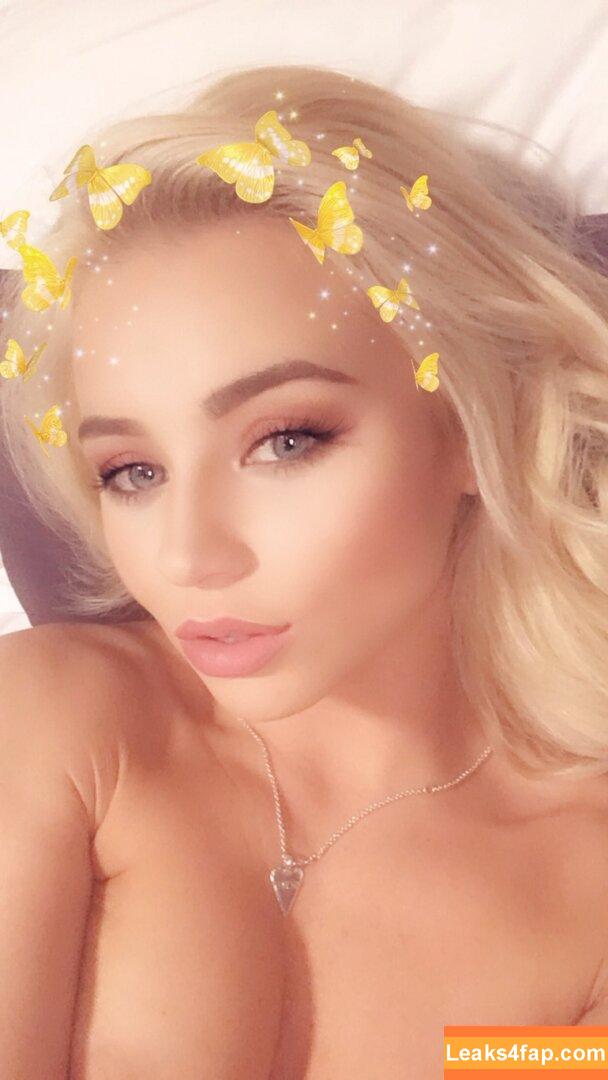 Melissa Reeves /  leaked photo photo #0010